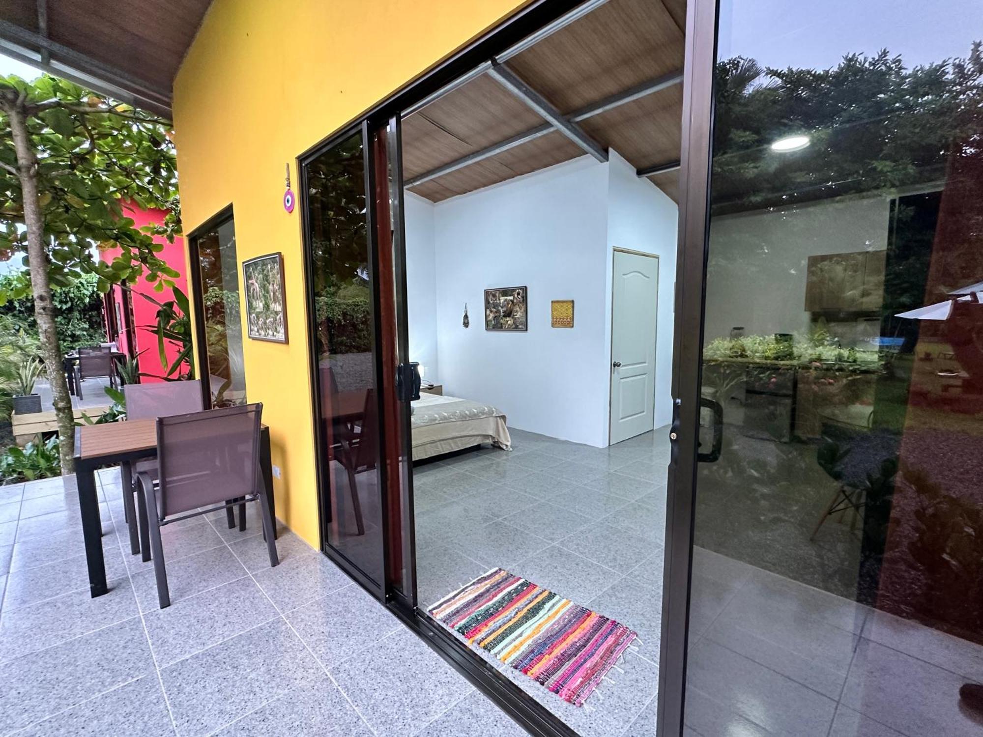 Uvita Oasis Retreat With Villa Cabins And Apartment Exterior photo