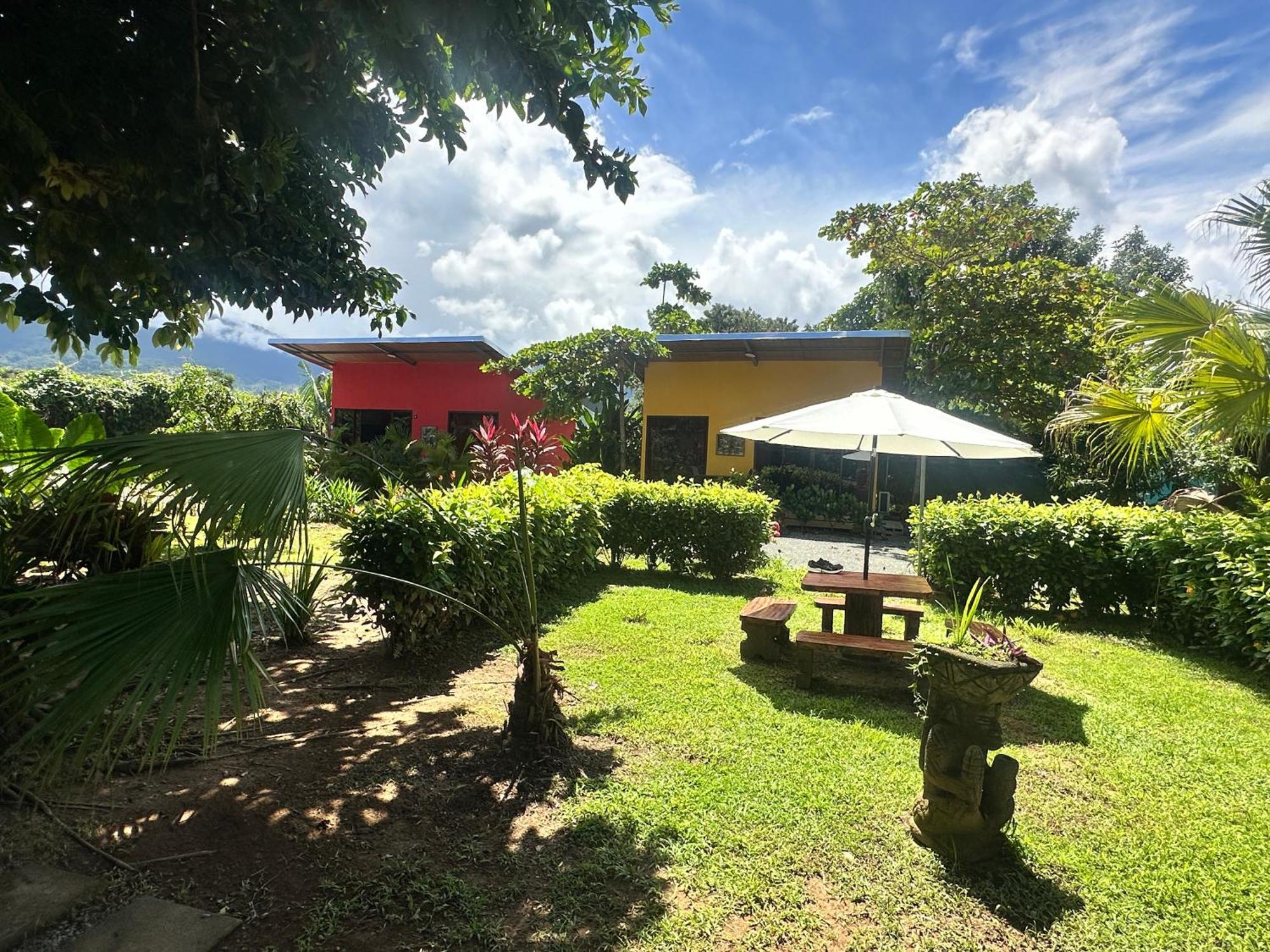Uvita Oasis Retreat With Villa Cabins And Apartment Exterior photo